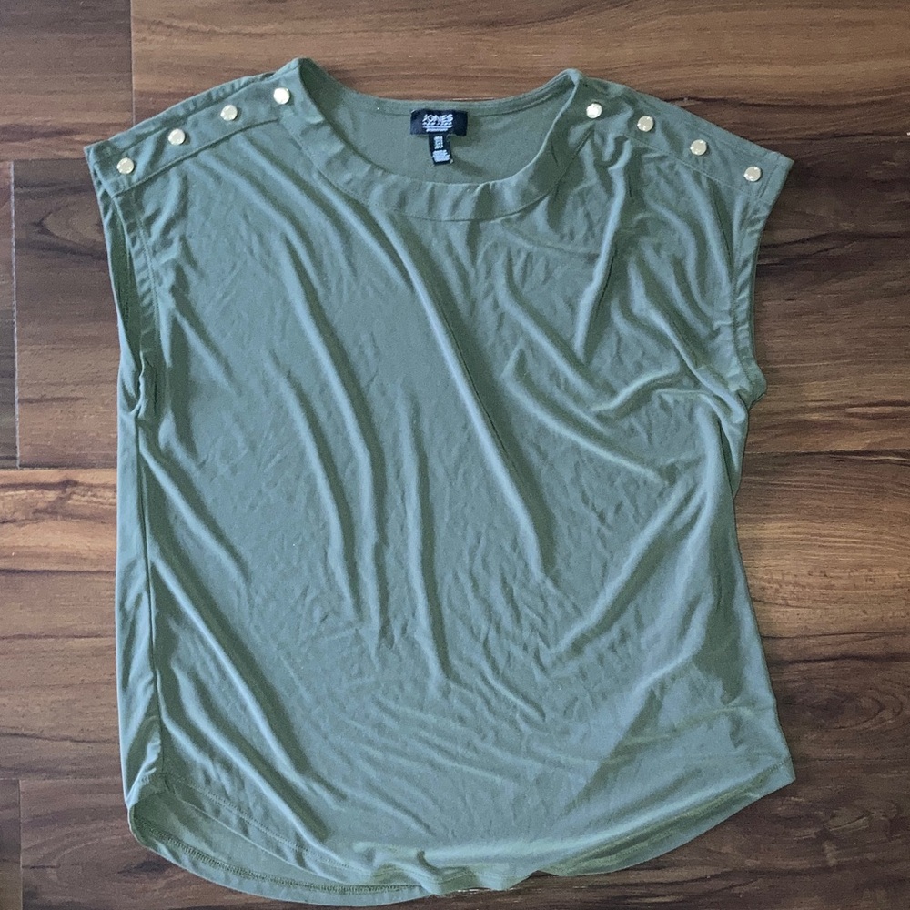 Cato Sage Green Button-Accent Tee